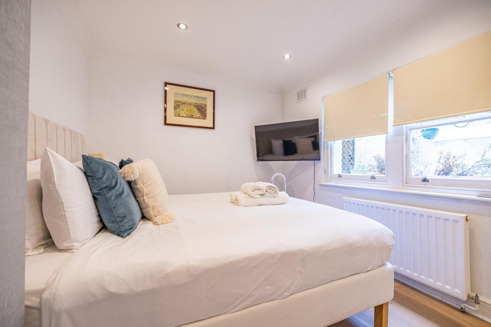 Gorgeous 3 B Edroom Home In Little Venice Londra Esterno foto