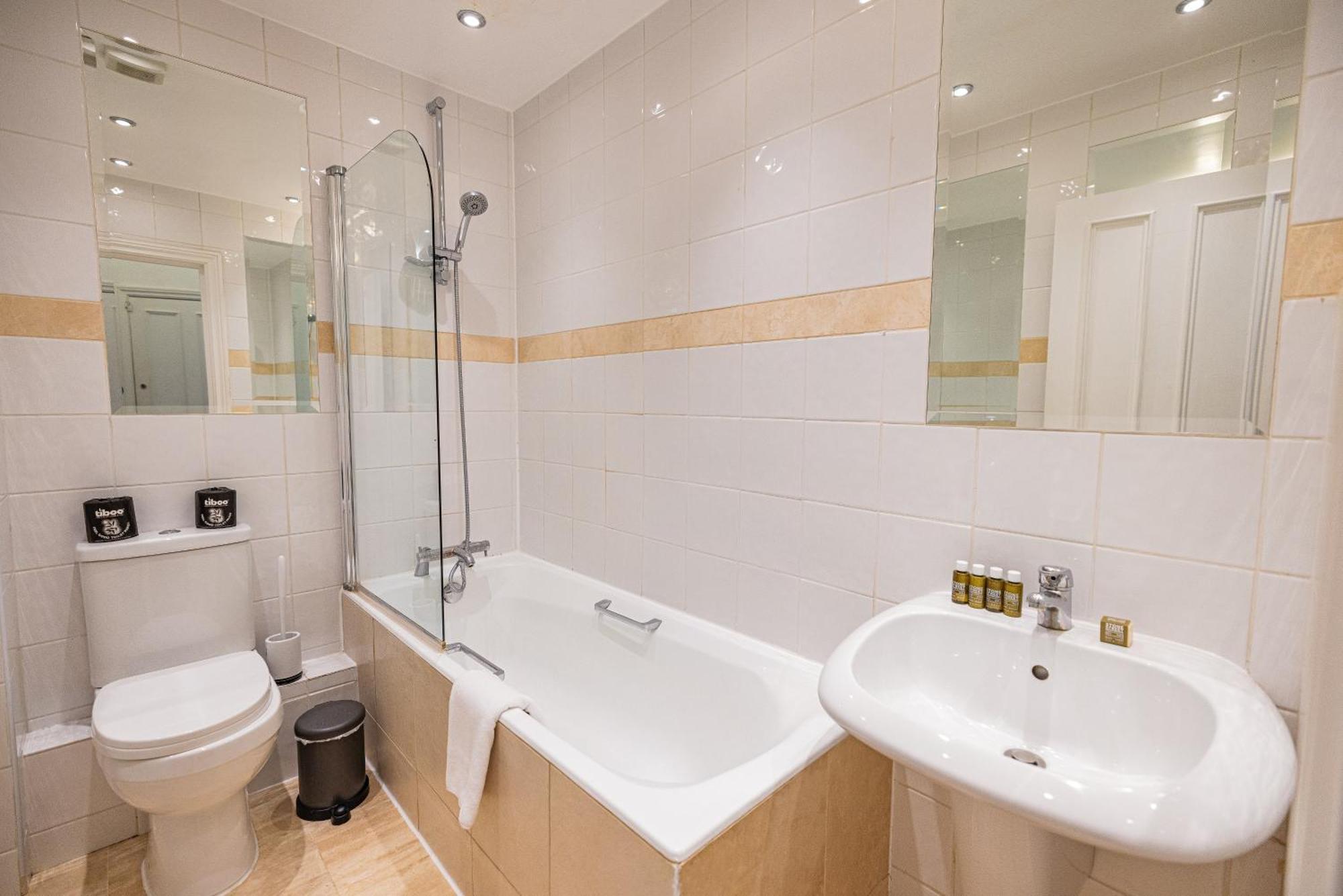 Gorgeous 3 B Edroom Home In Little Venice Londra Esterno foto