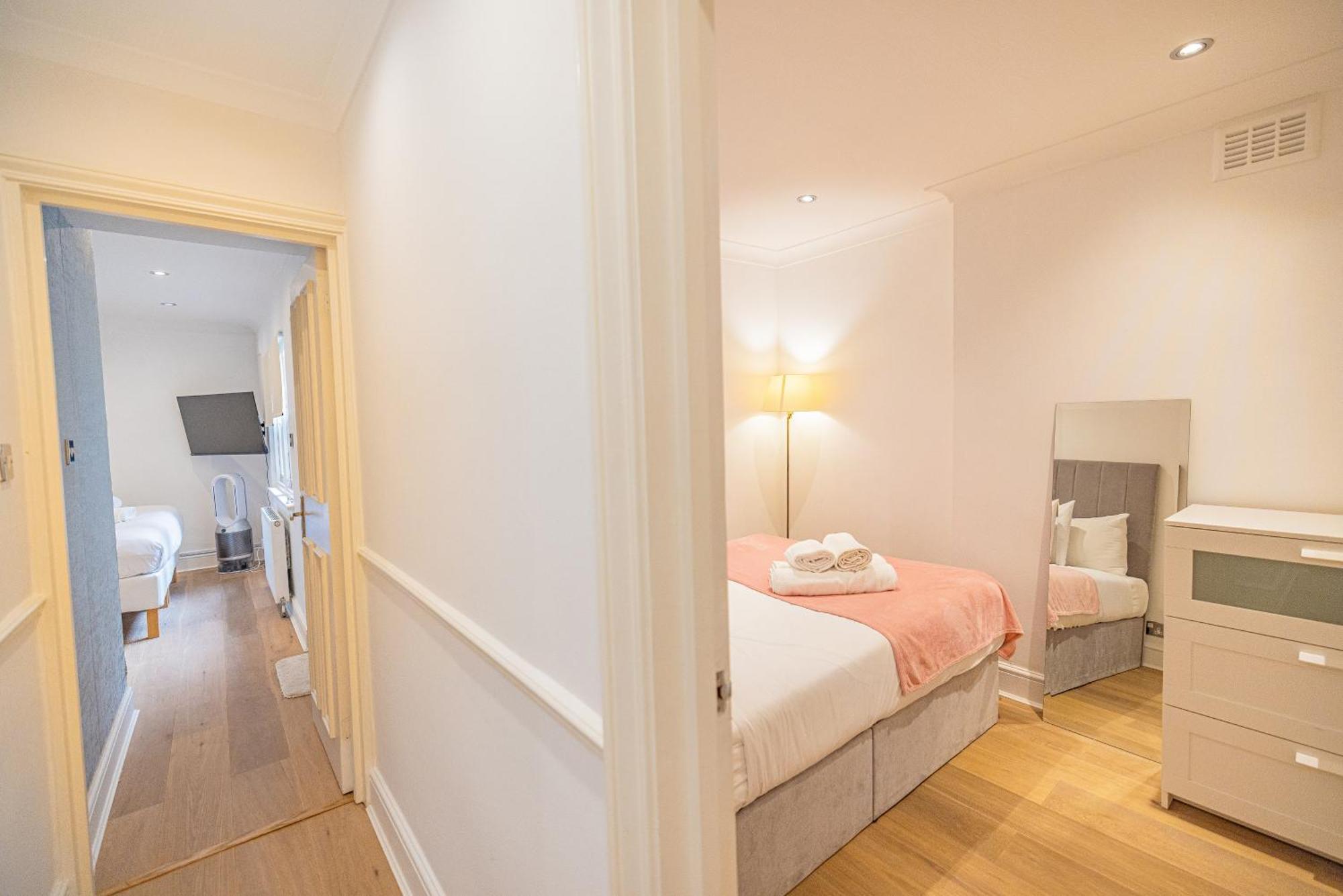 Gorgeous 3 B Edroom Home In Little Venice Londra Esterno foto