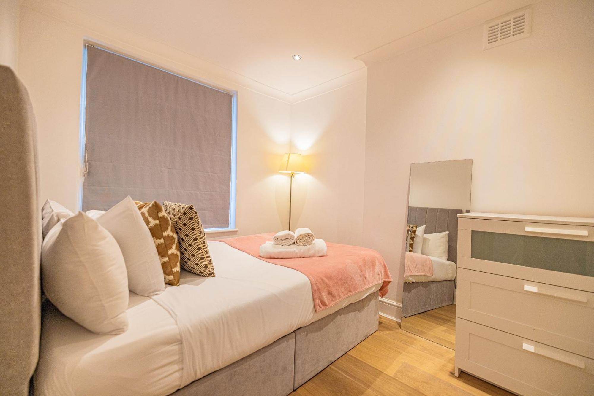 Gorgeous 3 B Edroom Home In Little Venice Londra Esterno foto