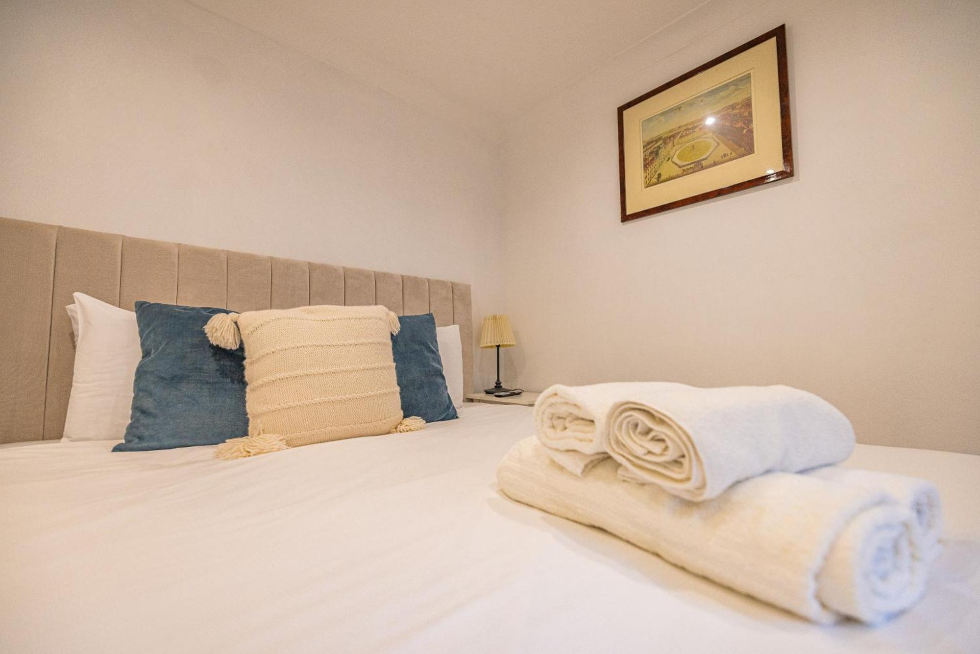Gorgeous 3 B Edroom Home In Little Venice Londra Esterno foto